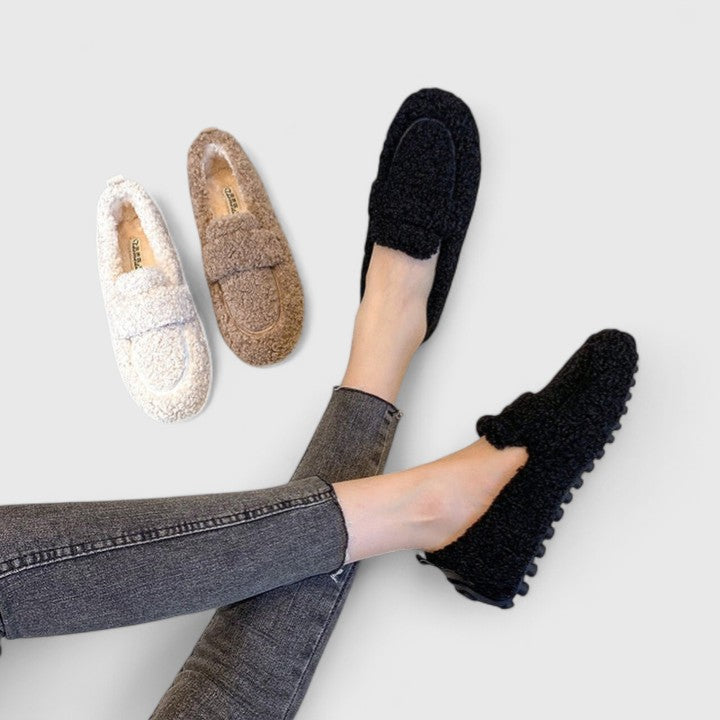 Solange | Chaussons chauds au design élégant