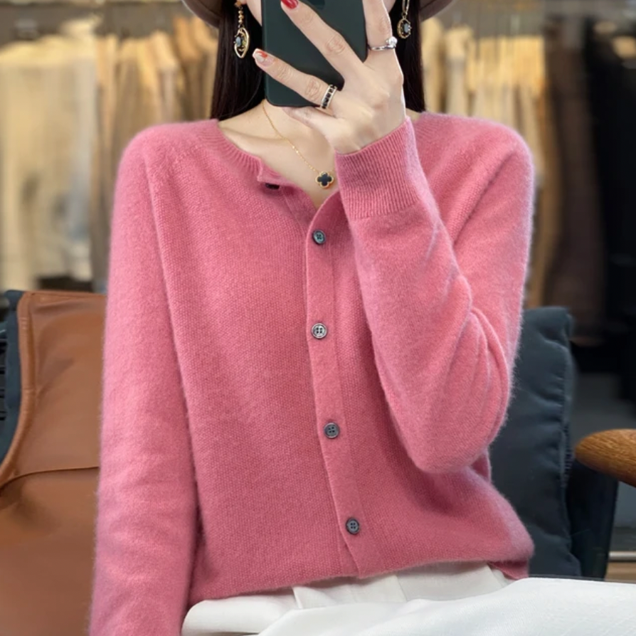 Élina – Gilet doux avec boutons