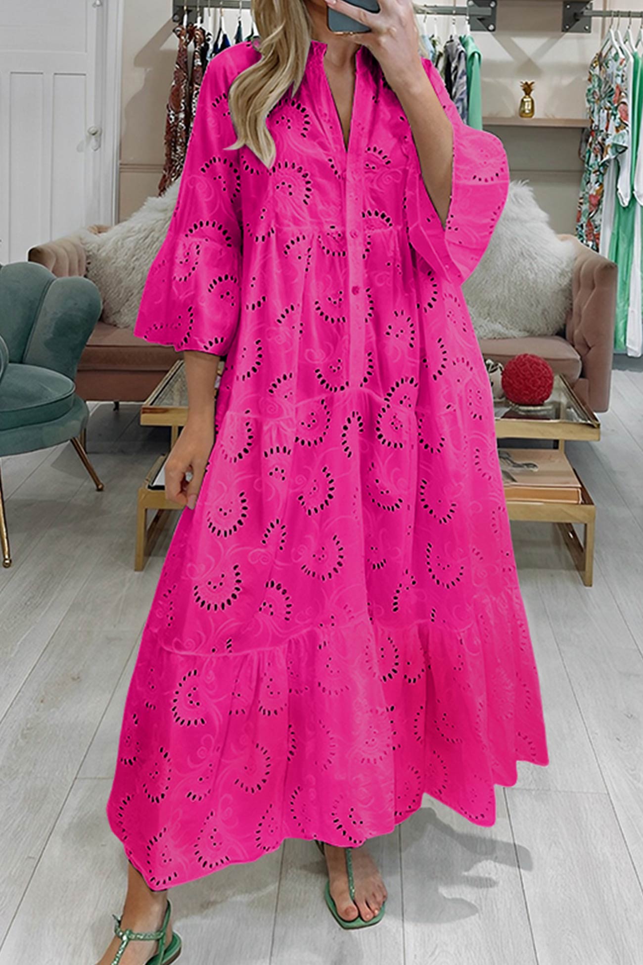 Noa™ - Robe en coton avec manches brodées et col en V